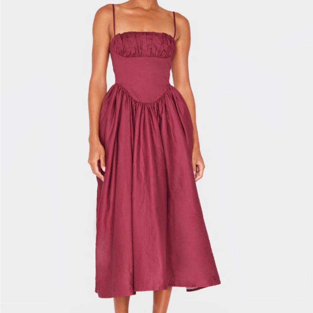 PrettyLittleThing - BURGUNDY RUCHED BUST CORSET STRAPPY MIDAXI DRESS - Picture 2 of 4